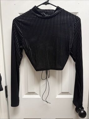 Windsor Black Ribbed Velvet Long-Sleeve Crop Top